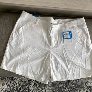 Columbia Women’s Modern Classic Kenzie Cove 100% cotton shorts